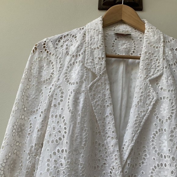 Wrap London Blazer Jacket Size UK 12 White Broderie Anglaise Long Sleeve - Picture 6 of 10
